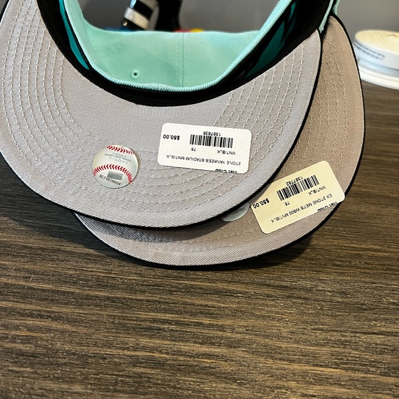 Hat club mint collection Yankees and Mets 7-5/8 - Picture 3 of 3